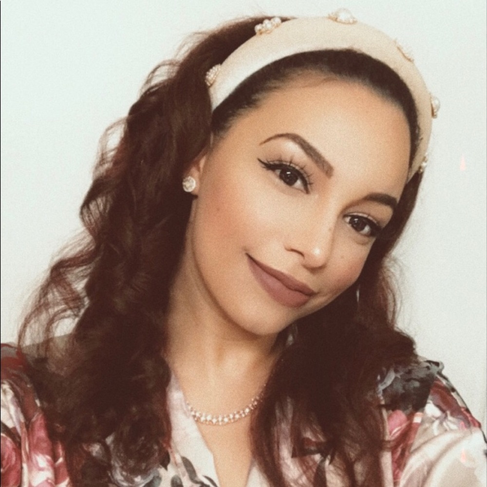 Meet your POSH AMBASSADOR, Sarah